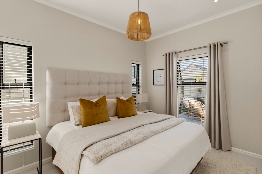 3 Bedroom Property for Sale in Aan de Wijnlanden Western Cape